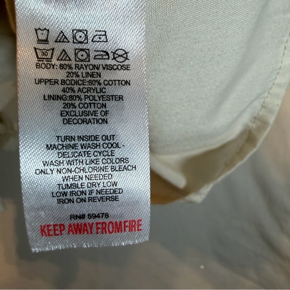 Haute Hippie Cream and Blue Kids Casual Dress - Picture 6 of 6